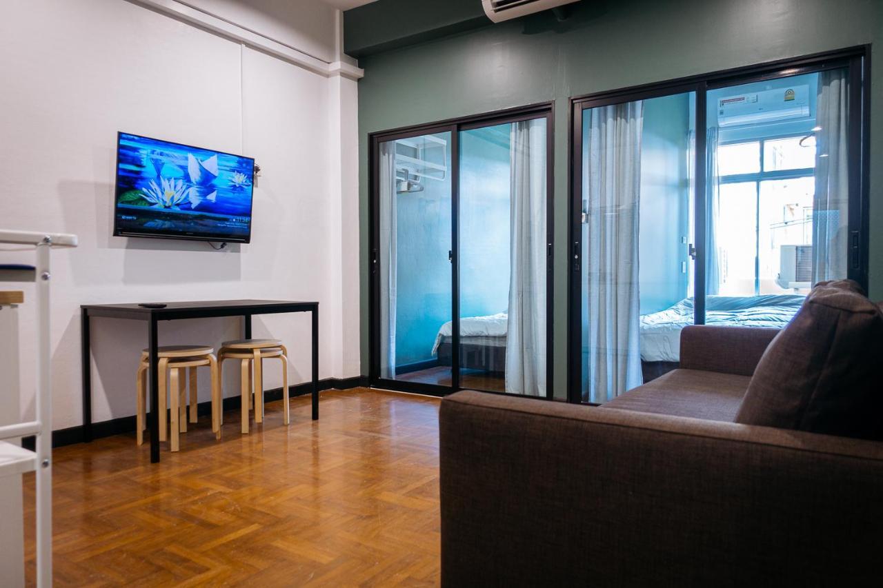 Апартаменты T3 Two Bedrooms Wifi Full Kitchen 1 Min To Bts Бангкок