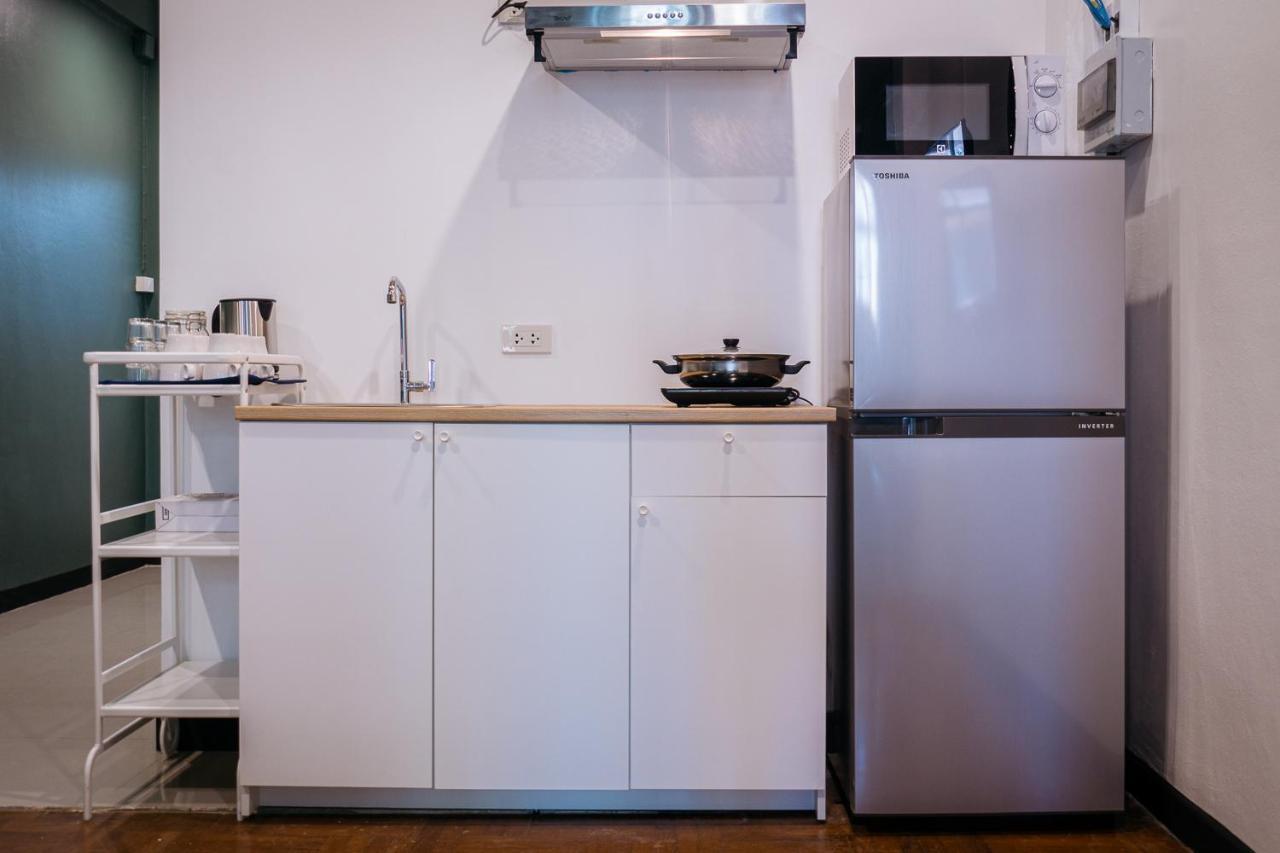 T3 Two Bedrooms Wifi Full Kitchen 1 Min To Bts Bangkok